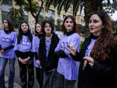 Facciamo la conoscenza dei ragazzi. �Adoriamo tutti il Kpop � spiega la 28enne Veronica (la prima a destra nella foto), leader e fondatrice dei QTDream � e ormai da sette anni ci riuniamo per dare sfogo alla nostra creativit� 